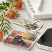 Keeshond in Herfst laat Herfst inspireren Sleutelhanger (Voorkant Rechts)