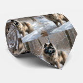 Keeshond Laat het Sneeuwen Kerstmis Stropdas (Opgerold)