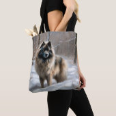 Keeshond liet het sneeuwen Kerstmis Tote Bag (Dichtbij)