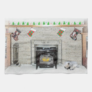 Keeshond met Kerstmis Puppy Dog met Fireplace Pain Theedoek