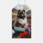 Keeshond op een peddel: Een Schilderachtig avontuu Cadeaulabel (Voorkant)