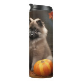 Keeshond Puppy Herfst Delight Pompoen Thermosbeker (Geroteerd rechts)