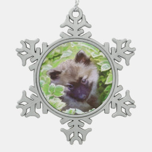 Keeshond Puppy in de Garden Painting Originele Kun Tin Sneeuwvlok Ornament