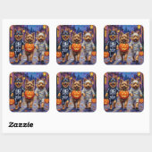 Keeshond Trick-or-Treating in Halloween kostuums Vierkante Sticker (Vel)