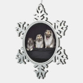 Keeshonden for Keeps Snowflake Pewter Ornament (Rechts)