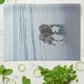 Keeshonds in de Seashore-schilderkunst Theedoek (Gevouwen)