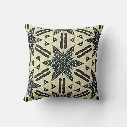 Keiko Echo – Tribal-geïnspireerd Sierkussen (Achterkant)