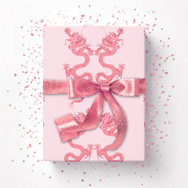 Keizerdraak in roze cadeaupapier