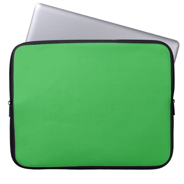 Kelly Green Solid Color Laptop Sleeve (Voorkant)