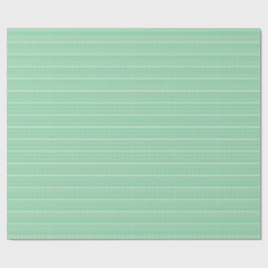 Kelly Green White Stripes St Patrick's Day 2024 Cadeaupapier (Vlak)