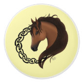 Keltisch bruin paard geel keramische knop (Voorkant)