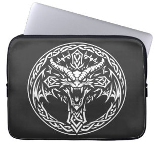 Keltisch drakenembleem van BurnsInHell Laptop Sleeve