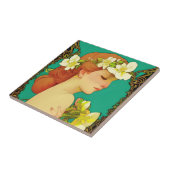 Keltische dame met bloemen in haar haar tegeltje (Zijkant)