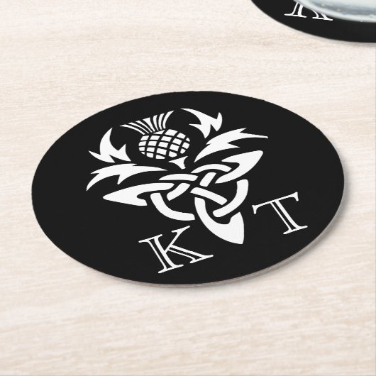 Keltische distel Initialen - Zwart & Wit Ronde Kartonnen Onderzetter (Gebogen)