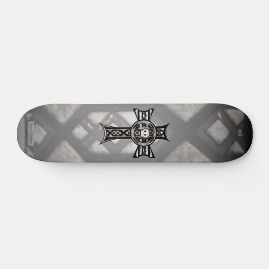 Keltische kruis en schedel (zilver) persoonlijk skateboard (Horizontaal)