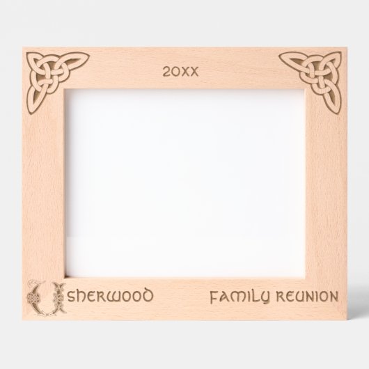 Keltische letter U Aangepaste naam Gegraveerde Lijstjes (Voorkant)