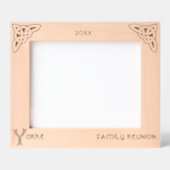 Keltische letter Y Aangepaste naam Gegraveerde Lijstjes (Voorkant)