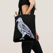 Keltische Noordse Winter Raven Crow Tote Bag (Dichtbij)