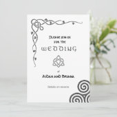 Keltische symbolen en gebladerte op wit modern kaart (Staand voorkant)