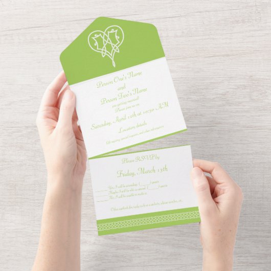 Keltische Weave Hearts in Peridot All In One Uitnodiging (Afscheurbaar)