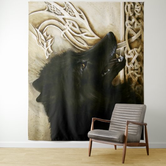 Keltische zwarte wolf wandkleed (In situ)