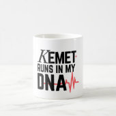 Kemet Runs in My DNA |  Koffiemok (Center)