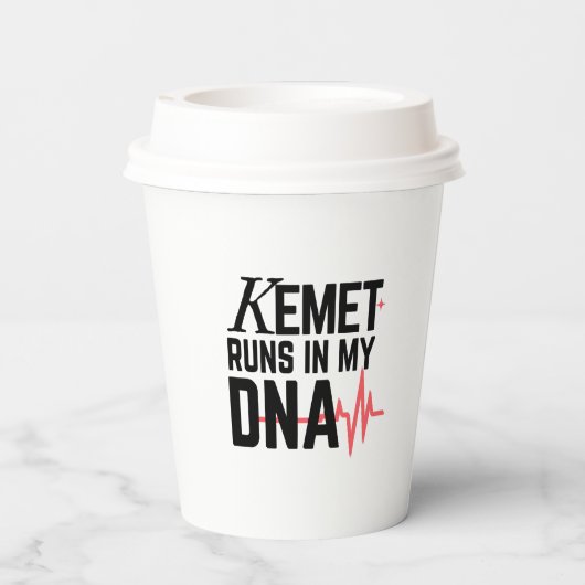 Kemet Runs in My DNA |  Papieren Bekers (Achterkant)