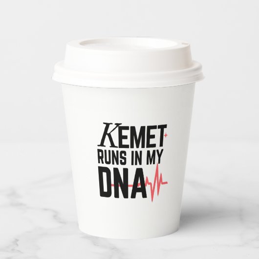 Kemet Runs in My DNA |  Papieren Bekers (Voorkant)