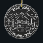 Kenai Fjords Nationaal Park  monoline Keramisch Ornament<br><div class="desc">Kenai Fjords monoline ontwerp. Het park is een Amerikaans nationaal park dat de Harding Icefield,  zijn uitstromende gletsjers en kustsnoeren en -eilanden in stand houdt.</div>