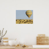 Kenia, Masai Mara. Toeristen rijden op heteluchtba Poster (Keuken)