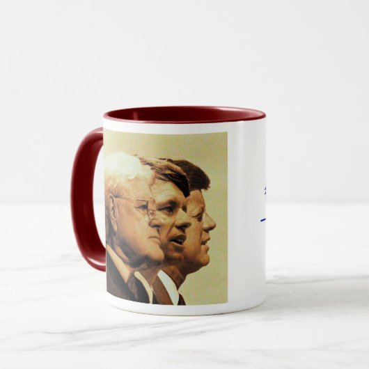 Kennedy Brothers mok (Voorkant links)