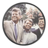 Kennedy Brothers, President John, Robert & Ted Hockey Puck (Voorkant)