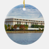 Kennedy Center Keramisch Ornament (Achterkant)