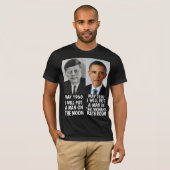 KENNEDY OBAMA-MAN OP DE MOON BATHROOM T-Shirts (Voorkant volledig)