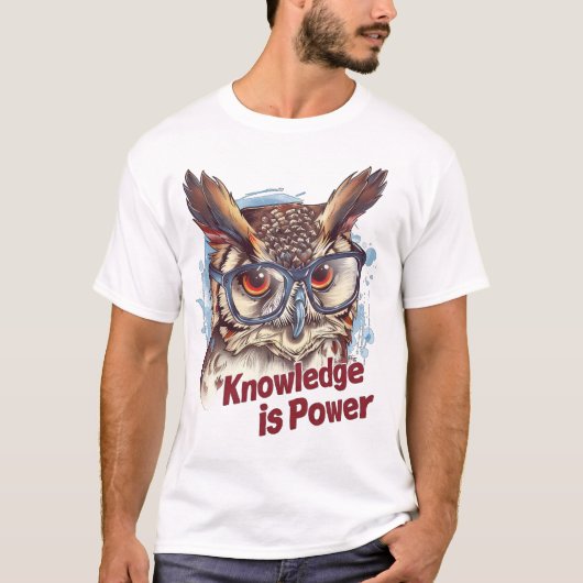 Kennis is Kracht" Wise Owl Glasses Design T-shirt (Voorkant)