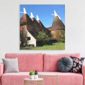 Kentish Oast Canvas Afdruk (Insitu (Woonkamer))