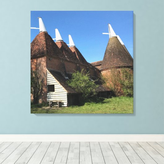 Kentish Oast Canvas Afdruk (Insitu (Houten vloer))