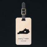 Kentucky kaart bruiloft Bagagelabel, naam van het  Bagagelabel<br><div class="desc">Deze staatsbagagelabels maken de perfecte trouwcadeautjes labels of welkome tas labels. Stropdas het aan je cadeau in plaats van een typisch label voor papieren cadeaus, en ze kunnen het nog maanden en jaren gebruiken. Labels hebben een perzikabrikozenachtergrond. Om het hart bij de trouwplaats te plaatsen, gebruik de "pas verder"optie aan....</div>