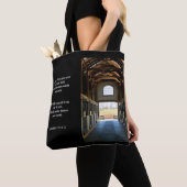 Kentucky Uitzicht uit de schuur, Psalm 121:1-2 Tote Bag (Dichtbij)
