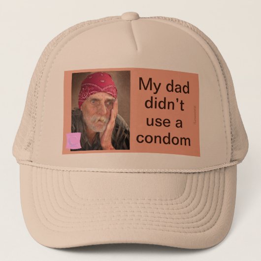 Keps - Condom Trucker Pet (Voorkant)