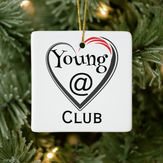 Keramiek ornament Young at Hart Club (Boom)