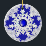 Keramisch kant blauw van Griekenland & sneeuwvlok Ornament<br><div class="desc">Kant print toegevoegd aan een keramisch effect voor dit fijne patroon met enkele inlays van parels of cabochons (getekend). Hier in het blauw van Griekenland, dat een Europese stijl geeft, bestaat dit patroon ook in lichtgrijs, lichtblauw en zwart. Een fijn gemaakte en originele stijl besprenkeld met sneeuwvlokken voor de winter....</div>