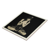 Keramische tegel met  danser tegeltje (Zijkant)