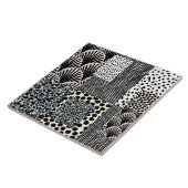 keramische tegel met een vet zwart-wit ontwerp tegeltje (Zijkant)