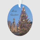 Keramische versiering van het Quincy Center Ornament (voorkant)