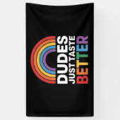 Kerels Smaken Gewoon Beter Grappig Gay Rainbow LGB Spandoek (Verticaal)