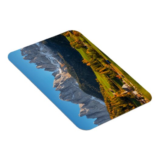 Kerk en dorp met berglandschap magneet (Rechterzijde)