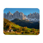 Kerk en dorp met berglandschap magneet (Horizontaal)