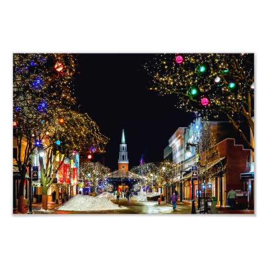 Kerk gedecorbeerd voor Kerstmis Foto Afdruk (Voorkant)