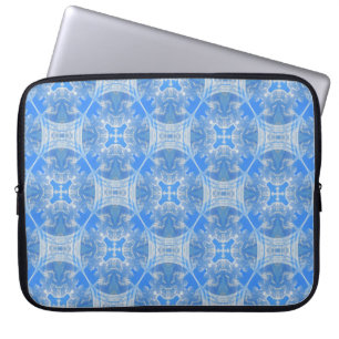 Kerk in de lucht... laptop sleeve